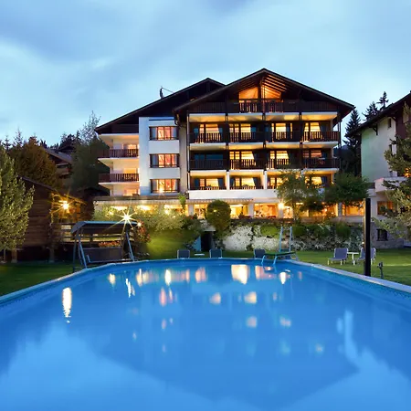 La Prairie Hotel 3*